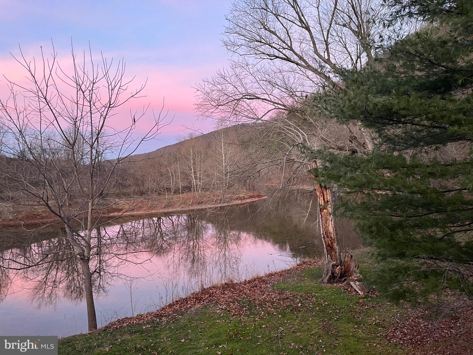 124 Long Bend Beach Road Hopewell, PA 16650 - Photo 12 of 60
