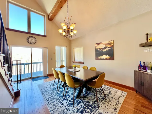 $349,900 | 124 Long Bend Beach Road, Hopewell, PA 16650