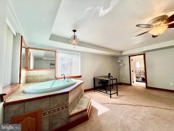 $349,900 | 124 Long Bend Beach Road, Hopewell, PA 16650