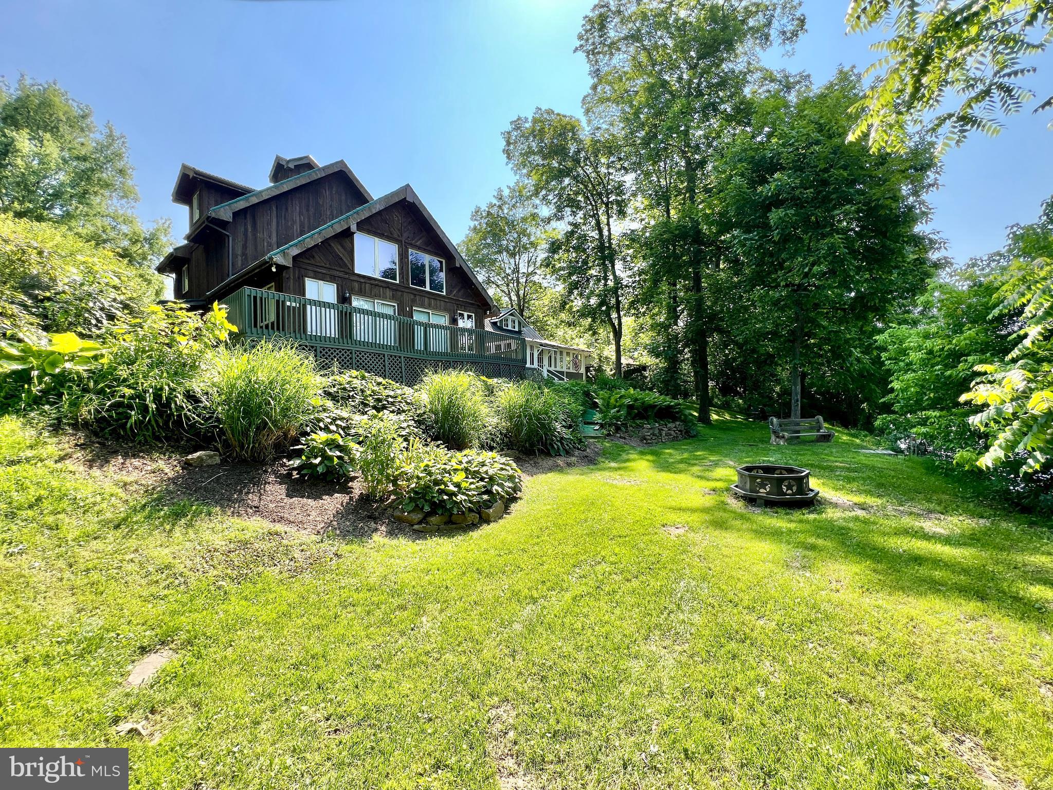 124 Long Bend Beach Road Hopewell, PA 16650 - Photo 8 of 60