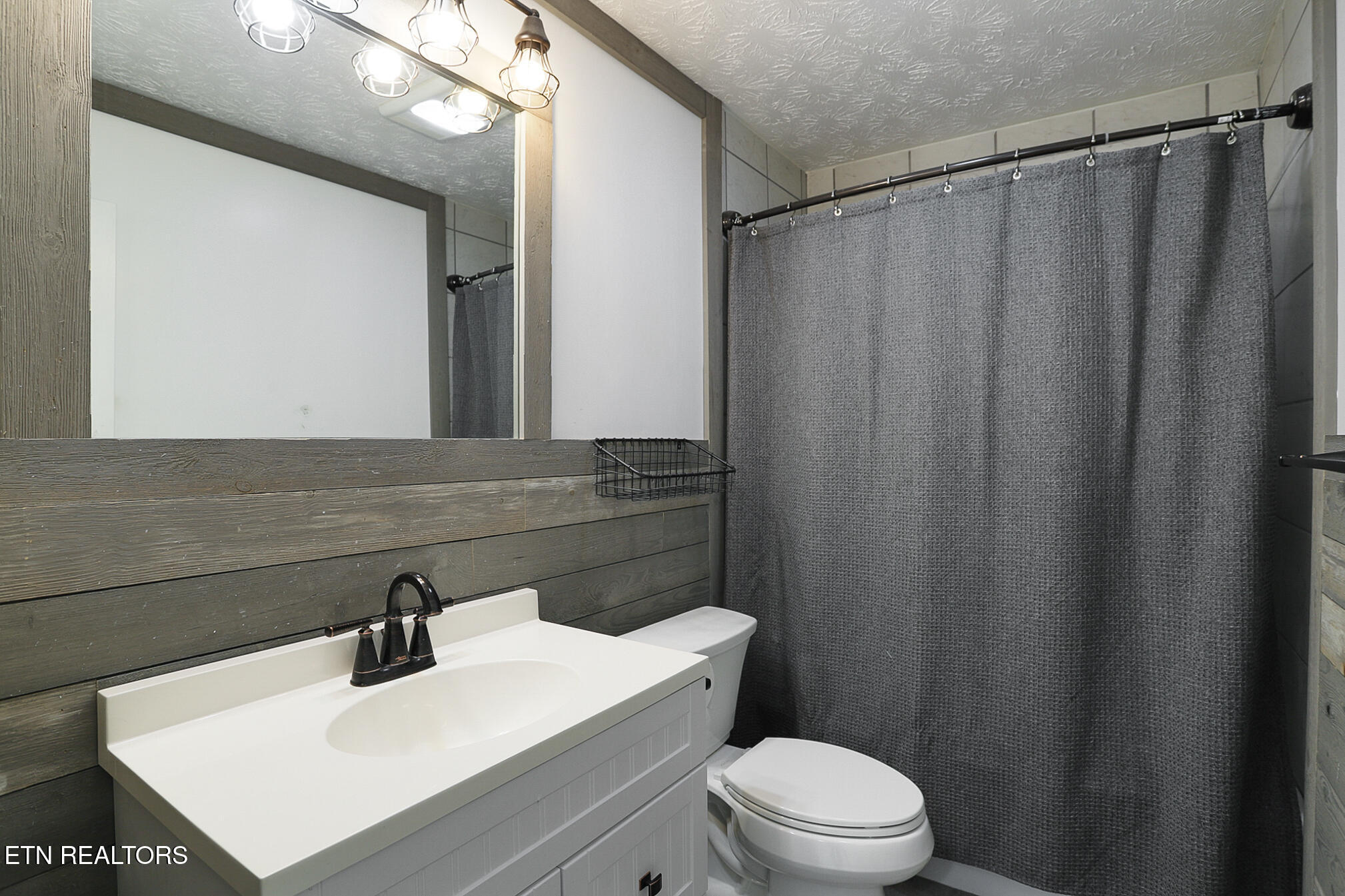 4313 Raj Road Knoxville, TN 37921 - Photo 35 of 49 4313 Raj Rd-159