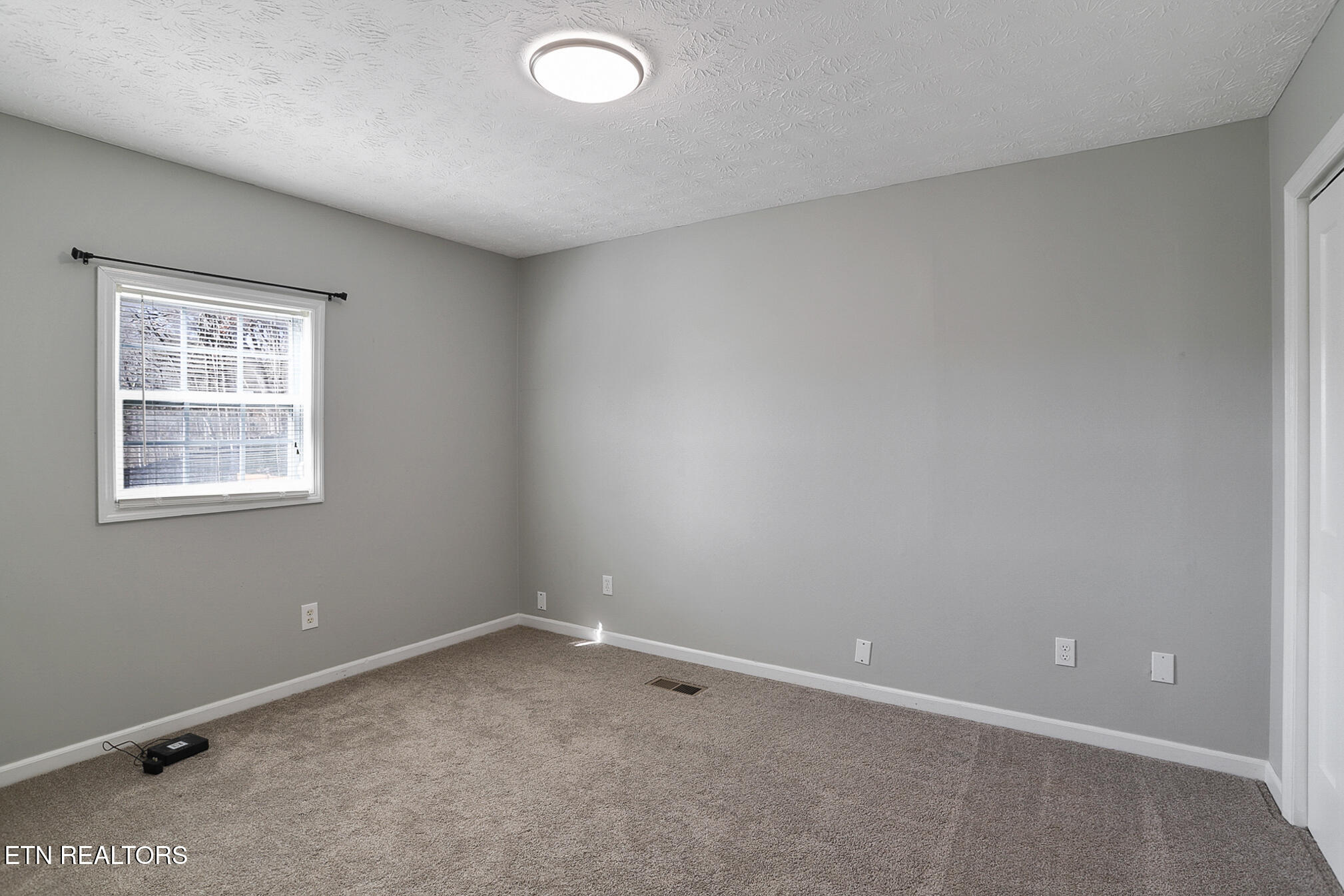 4313 Raj Road Knoxville, TN 37921 - Photo 36 of 49 4313 Raj Rd-164