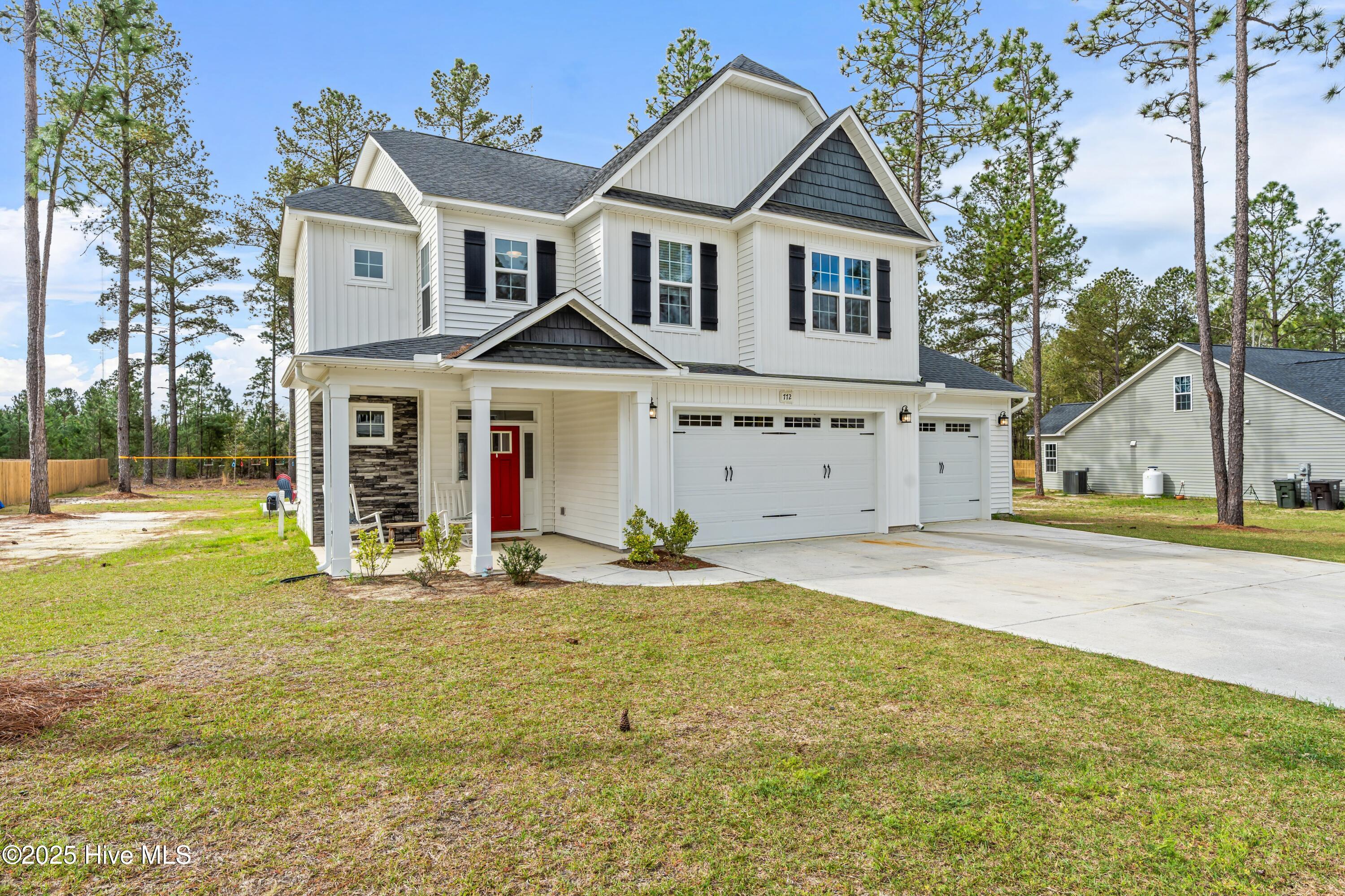 772 Winds Way Aberdeen, NC 28315 - Photo 3 of 37 Front Elevation