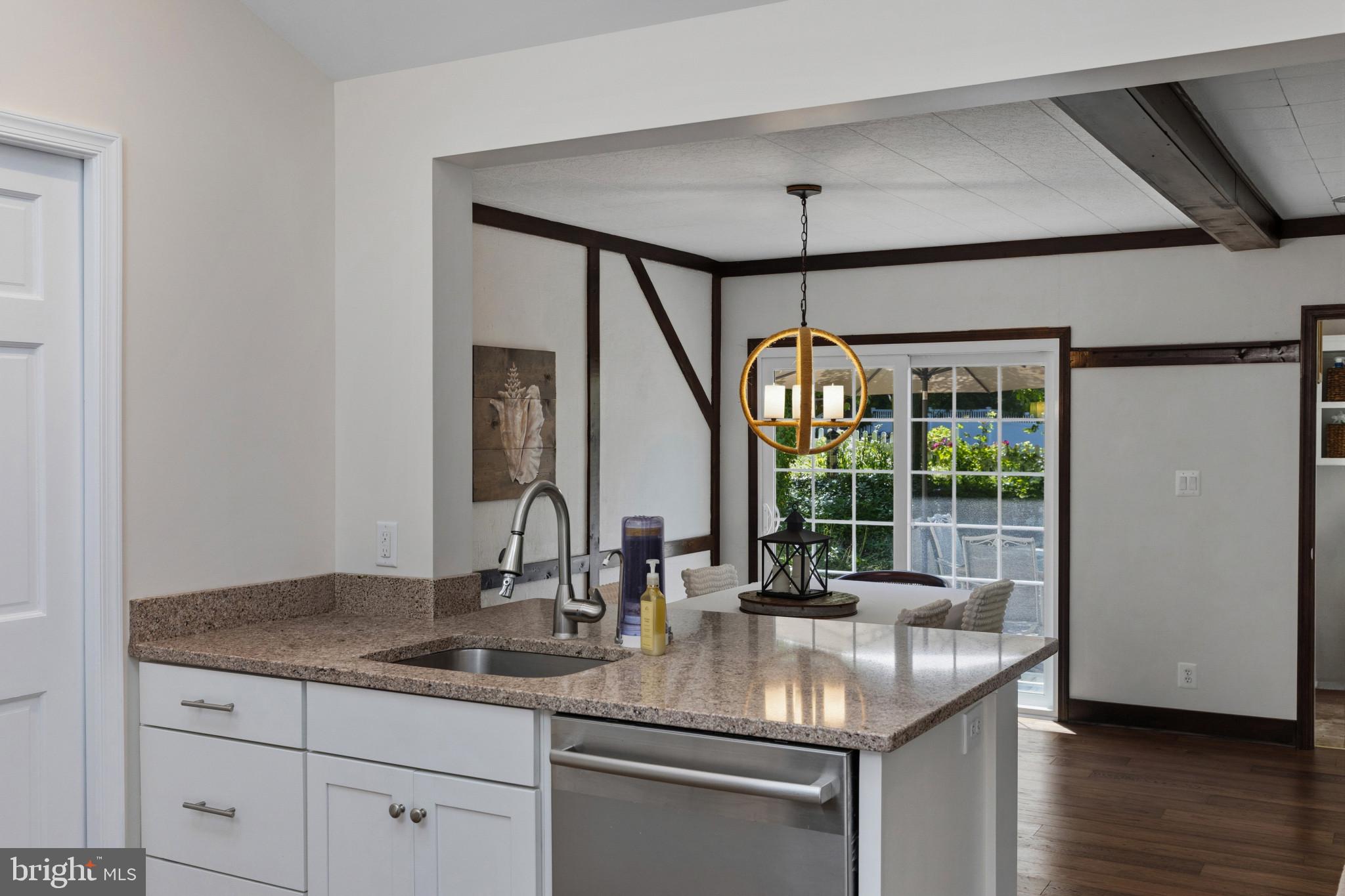 1915 Dulaney Place Annapolis, MD 21409 - Photo 10 of 38 Kitchen & Breakfast Area