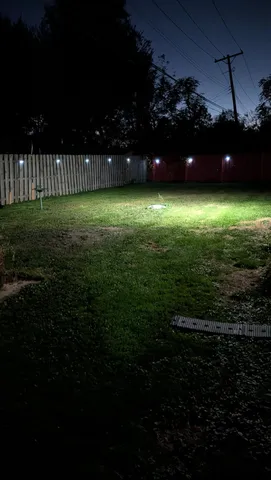 $194,900 | 29055 Pennsylvania Road, Romulus, MI 48174