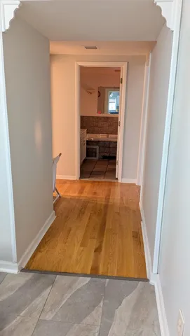 $194,900 | 29055 Pennsylvania Road, Romulus, MI 48174