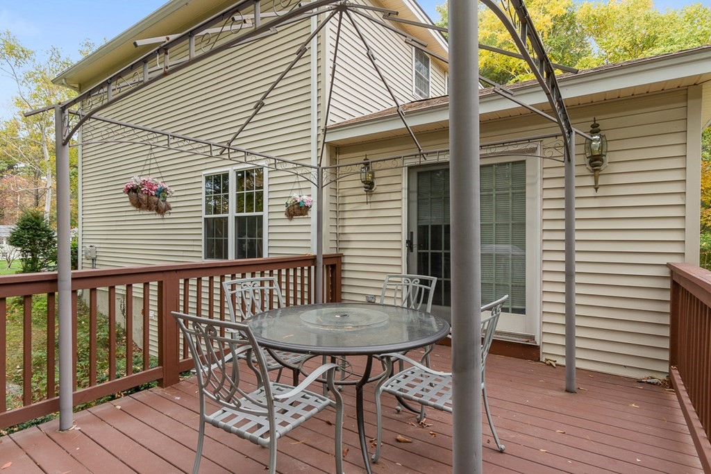 240 Spring Road Dracut, MA 01826 - Photo 30 of 30 Gallery Image 30