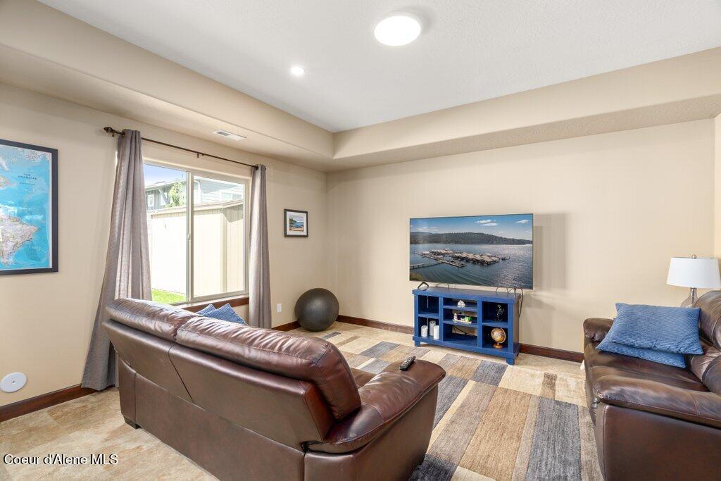 1761 West Pyrenees Loop Coeur D'Alene, ID 83815 - Photo 12 of 34 013-1761WestPyreneesLoop-CoeurdAlene-ID-