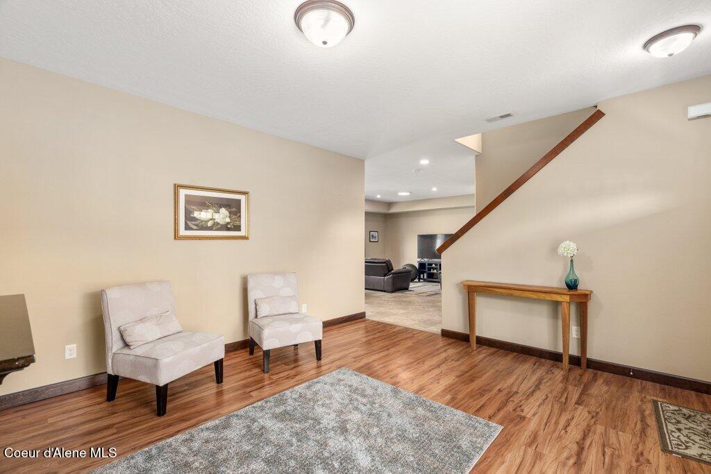 1761 West Pyrenees Loop Coeur D'Alene, ID 83815 - Photo 10 of 34 011-1761WestPyreneesLoop-CoeurdAlene-ID-