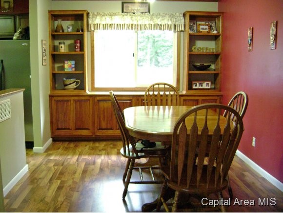 34 Woods Mill Road Sherman, IL 62684 - Photo 4 of 15 Gallery Image 4