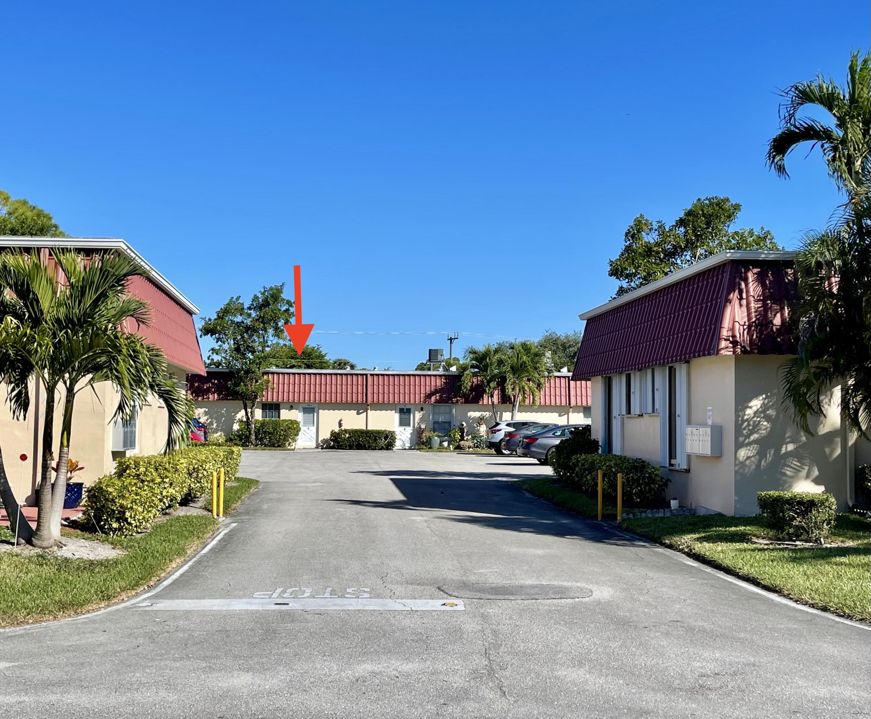 279 Cape Cod Circle, Unit B Lake Worth, FL 33467 - Photo 11 of 14 IMG_2547