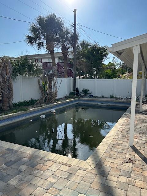15416 2nd Street East Madeira Beach, FL 33708 - Photo 5 of 16 a view of a lake from a balcony