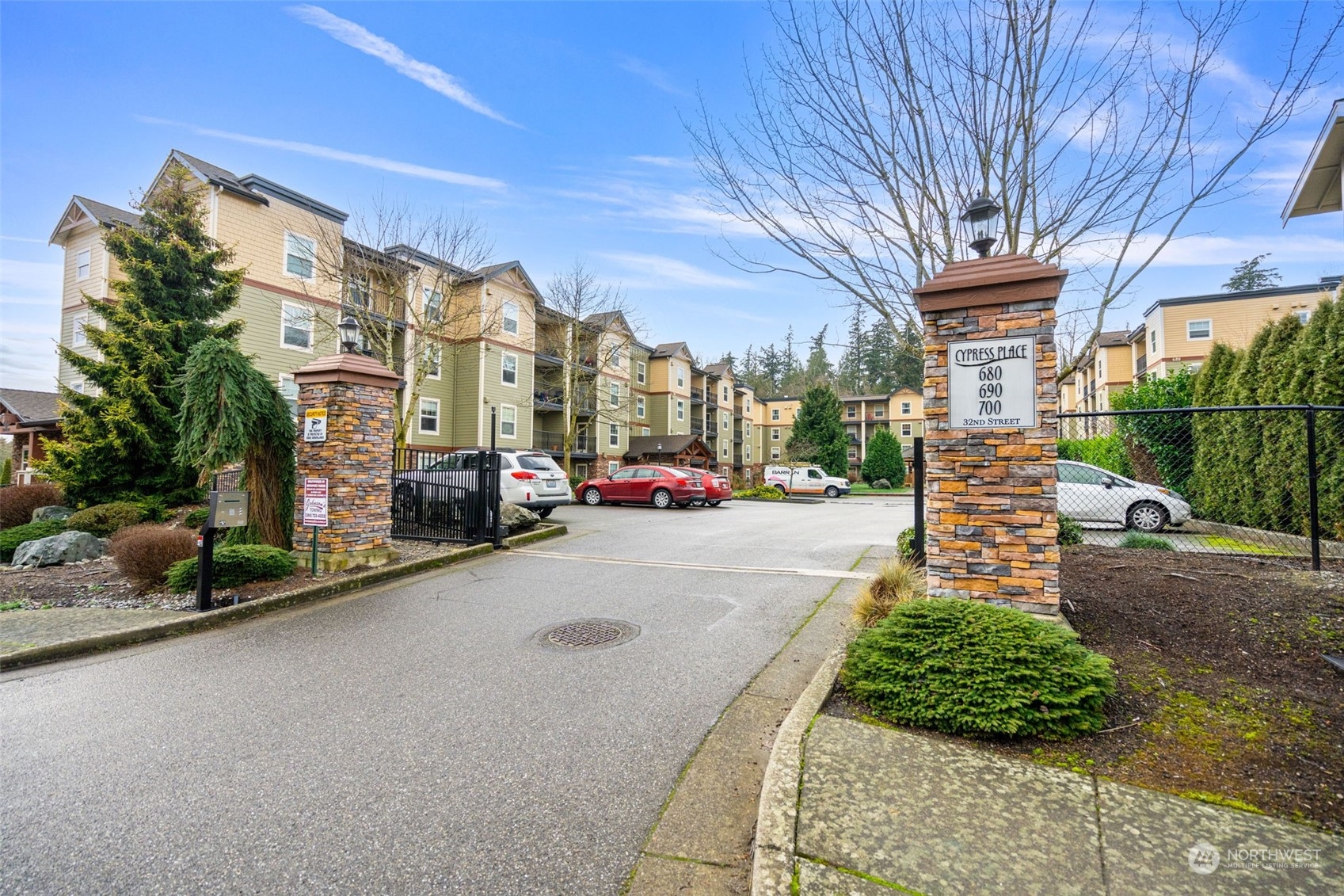 700 32nd Street, Unit A403 Bellingham, WA 98225 - Photo 1 of 31