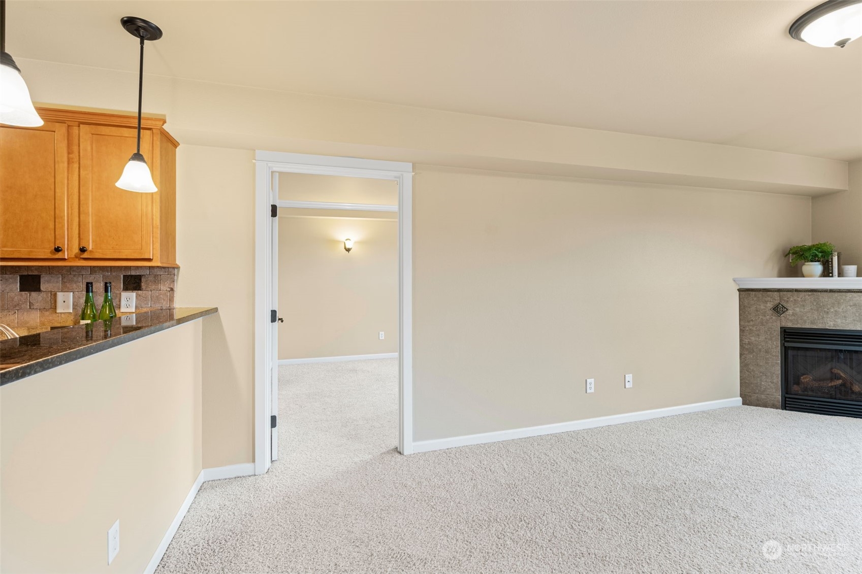 700 32nd Street, Unit A403 Bellingham, WA 98225 - Photo 11 of 31