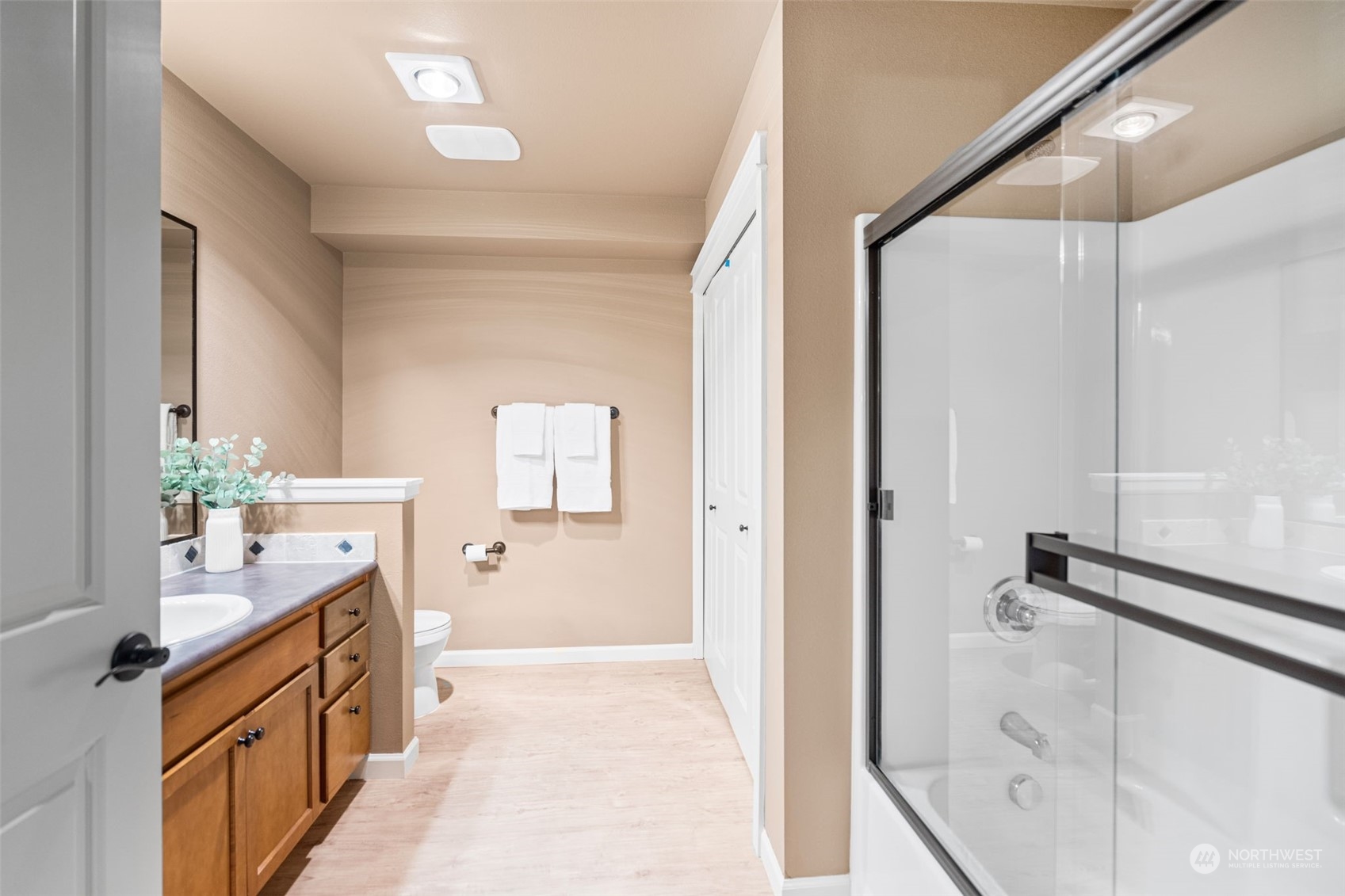 700 32nd Street, Unit A403 Bellingham, WA 98225 - Photo 18 of 31