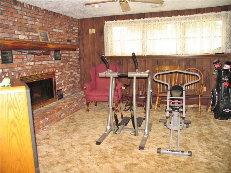 81 Ridge Road Eighty Four, PA 15330 - Photo 17 of 24 Basement/Game Room.