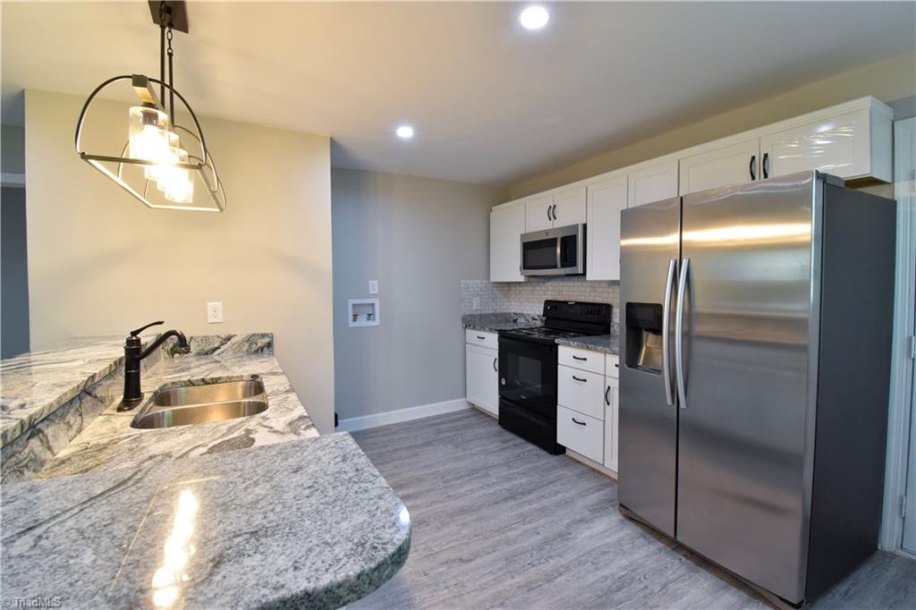 170 Hampton Road Asheboro, NC 27203 - Photo 2 of 9 Gallery Image 2