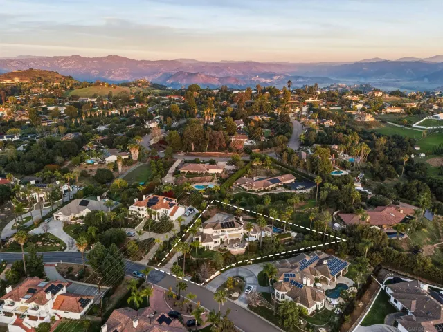 $1,949,000 | 2464 Canyon Creek Road, Escondido, CA 92025