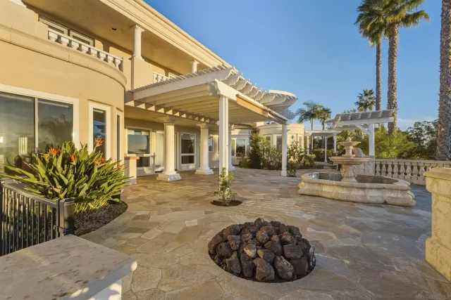 $1,949,000 | 2464 Canyon Creek Road, Escondido, CA 92025