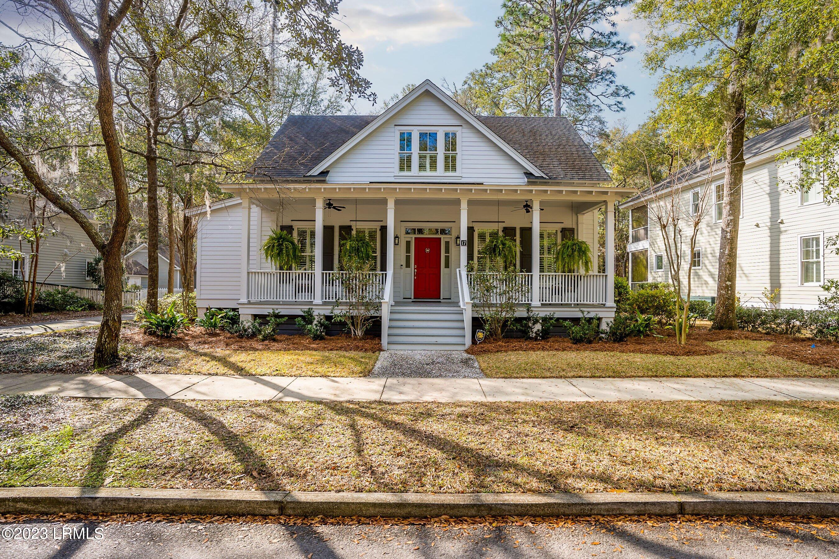 17 Newpoint Road Beaufort, SC 29907 - Photo 1 of 47 1