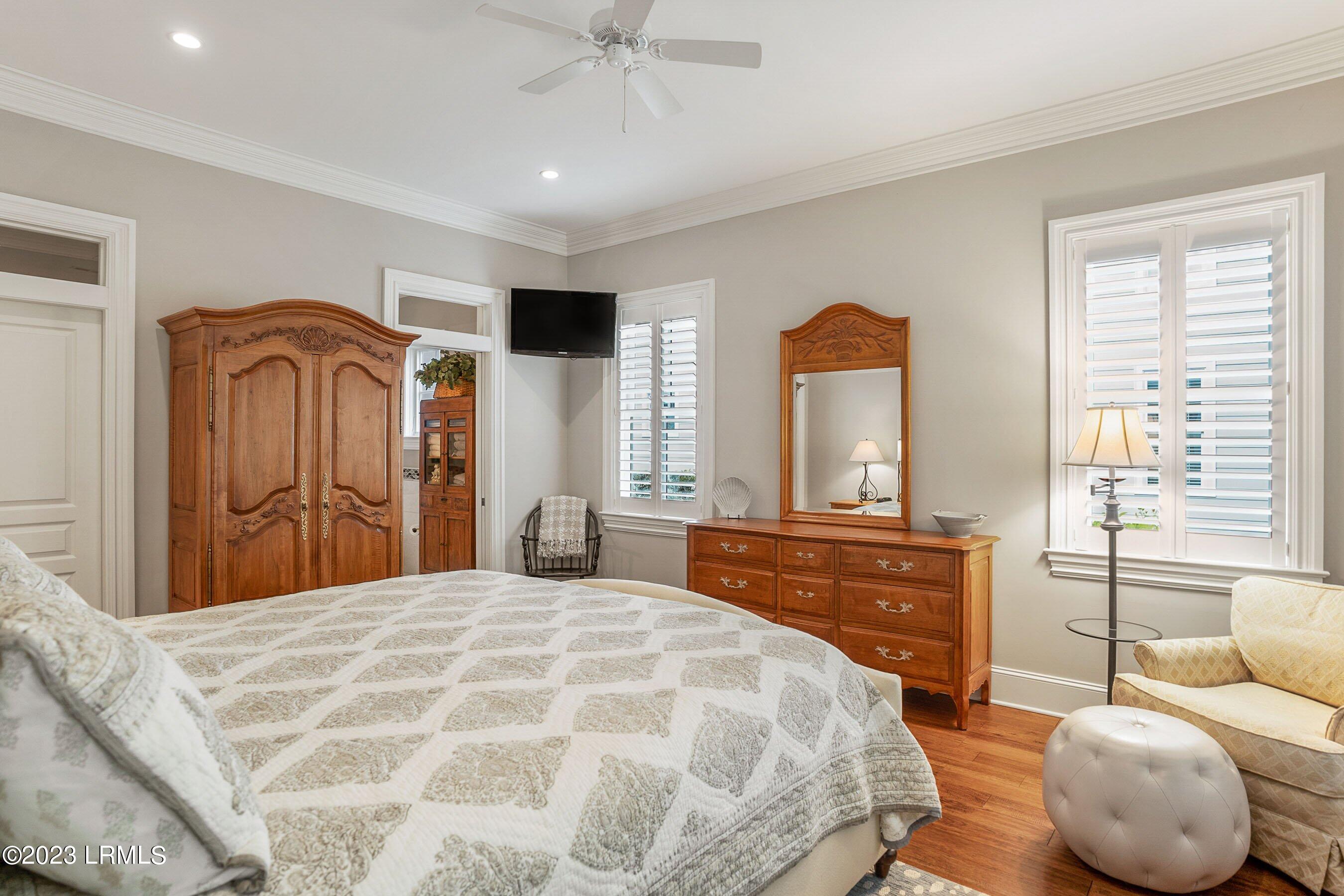 17 Newpoint Road Beaufort, SC 29907 - Photo 23 of 47 22