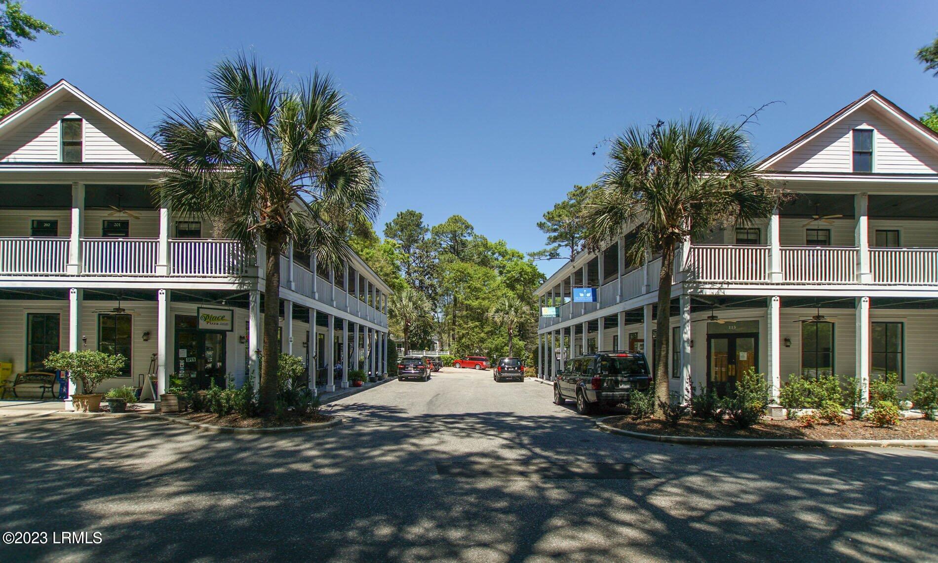 17 Newpoint Road Beaufort, SC 29907 - Photo 46 of 47 New Point marketplace