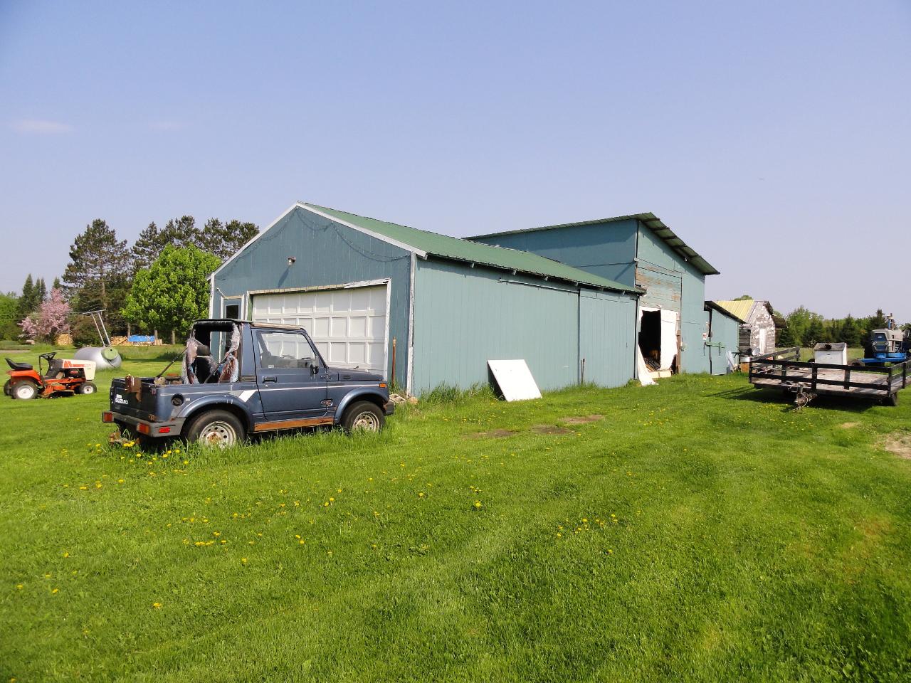 N9572 Phalzgraff Road Tripoli, WI 54564 - Photo 7 of 10 Gallery Image 7