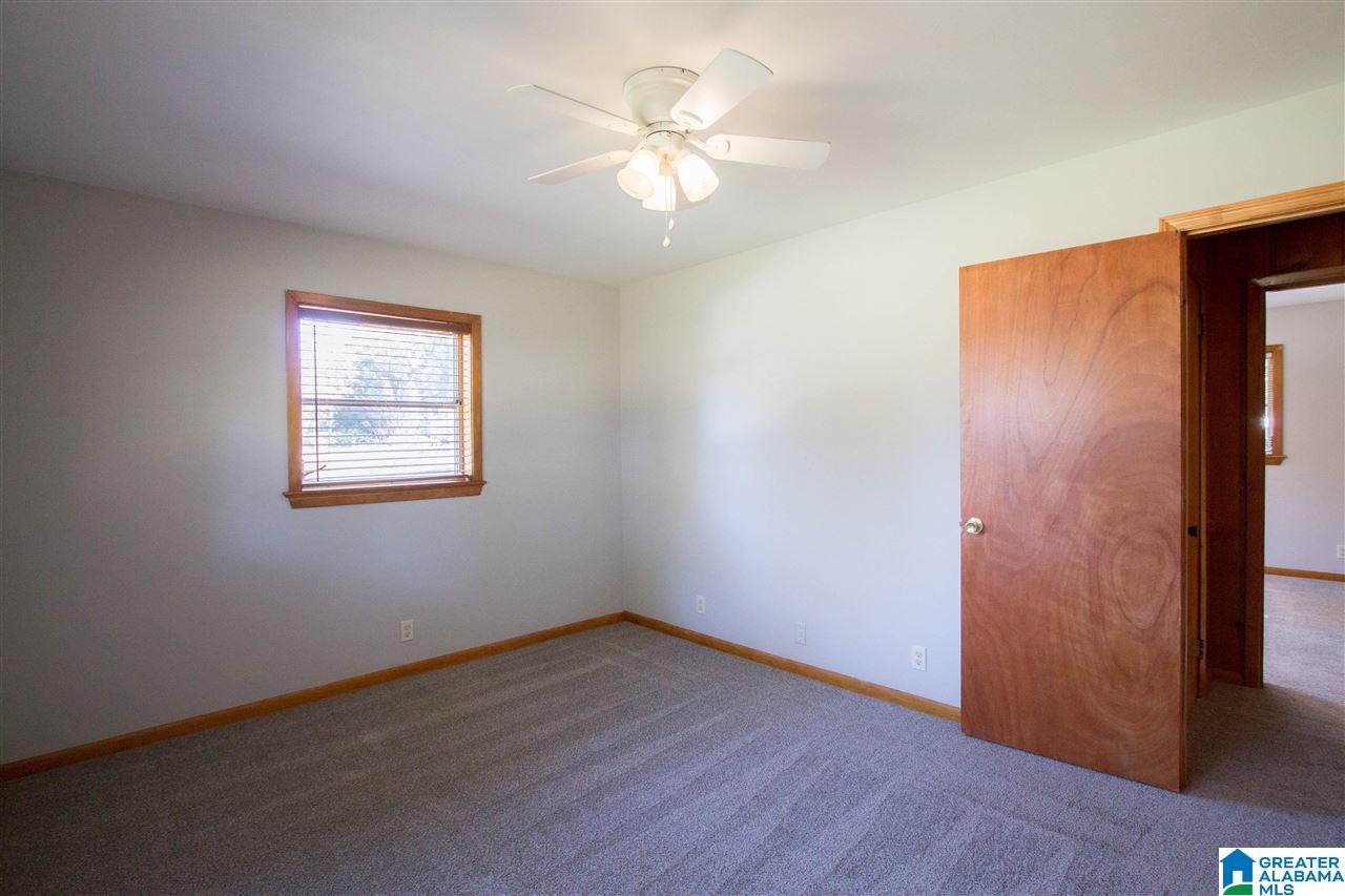 948 5th Avenue Southwest Alabaster, AL 35007 - Photo 24 of 50