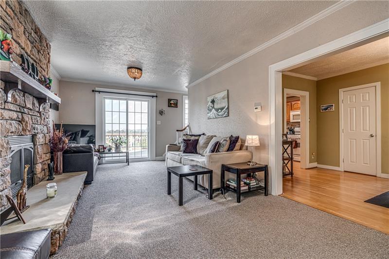 4126 Beehner Road Pittsburgh, PA 15217 - Photo 3 of 25 Gallery Image 3