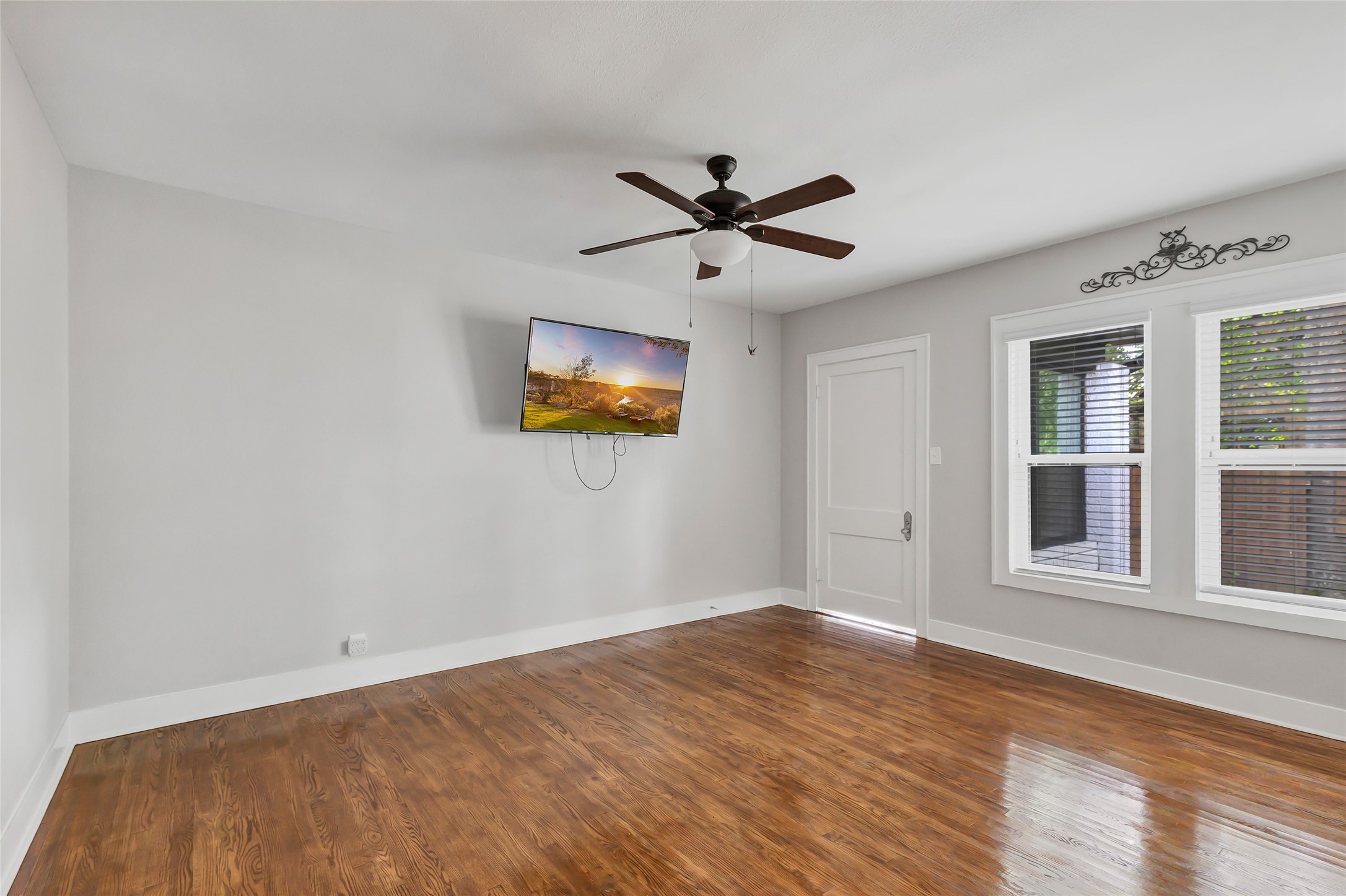 105 Wallisville Road Liberty, TX 77575 - Photo 21 of 43 Bedroom 1