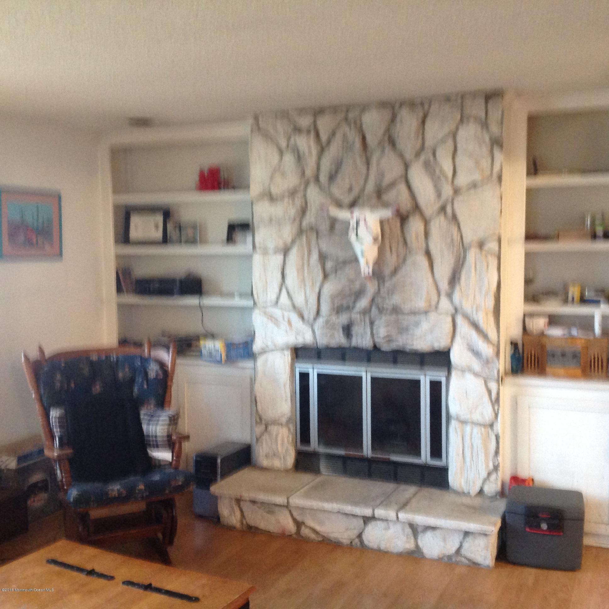 326 Greenwood Loop Road Brick, NJ 08724 - Photo 2 of 5 IMG_1622