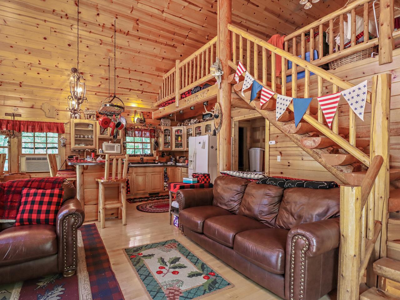 6147 River Road Eagle River, WI 54521 - Photo 9 of 32 Gallery Image 9