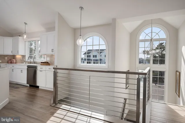 $3,950,000 | 45 Buckingham Avenue, Harvey Cedars, NJ 08008