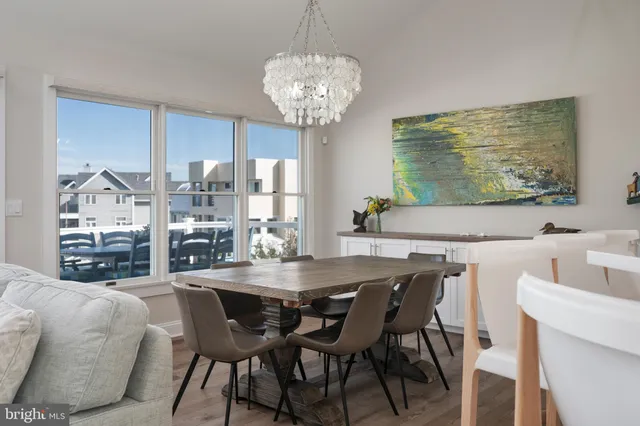 $3,950,000 | 45 Buckingham Avenue, Harvey Cedars, NJ 08008