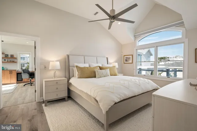 $3,950,000 | 45 Buckingham Avenue, Harvey Cedars, NJ 08008