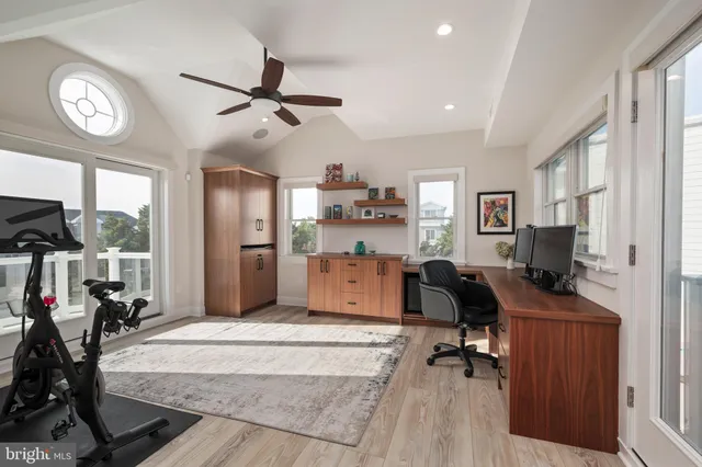 $3,950,000 | 45 Buckingham Avenue, Harvey Cedars, NJ 08008