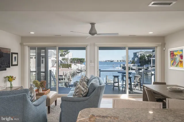 $3,950,000 | 45 Buckingham Avenue, Harvey Cedars, NJ 08008