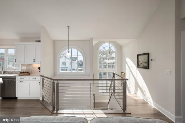 $3,950,000 | 45 Buckingham Avenue, Harvey Cedars, NJ 08008