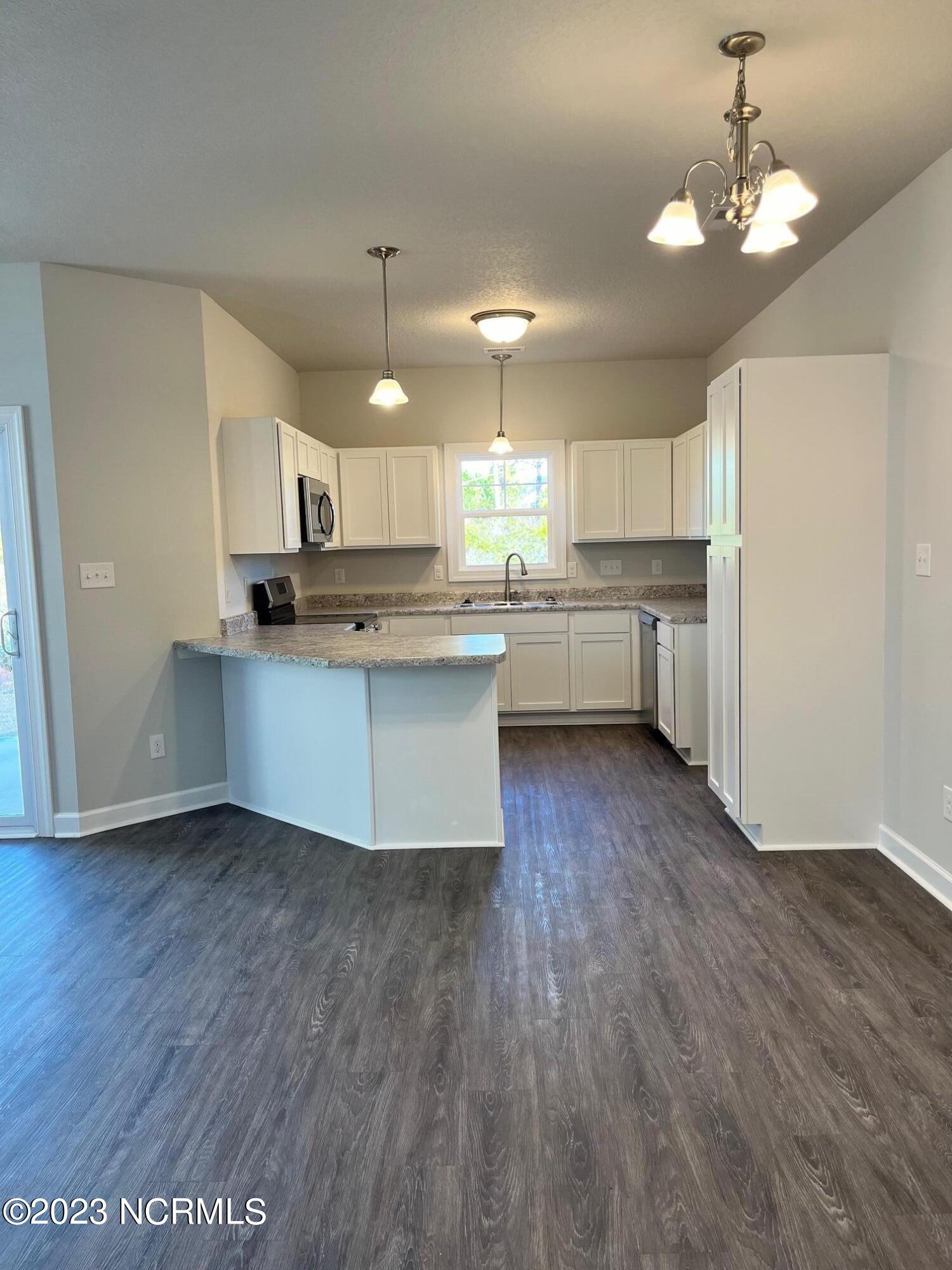 2017 Folkstone Road Holly Ridge, NC 28445 - Photo 6 of 29 IMG_3501