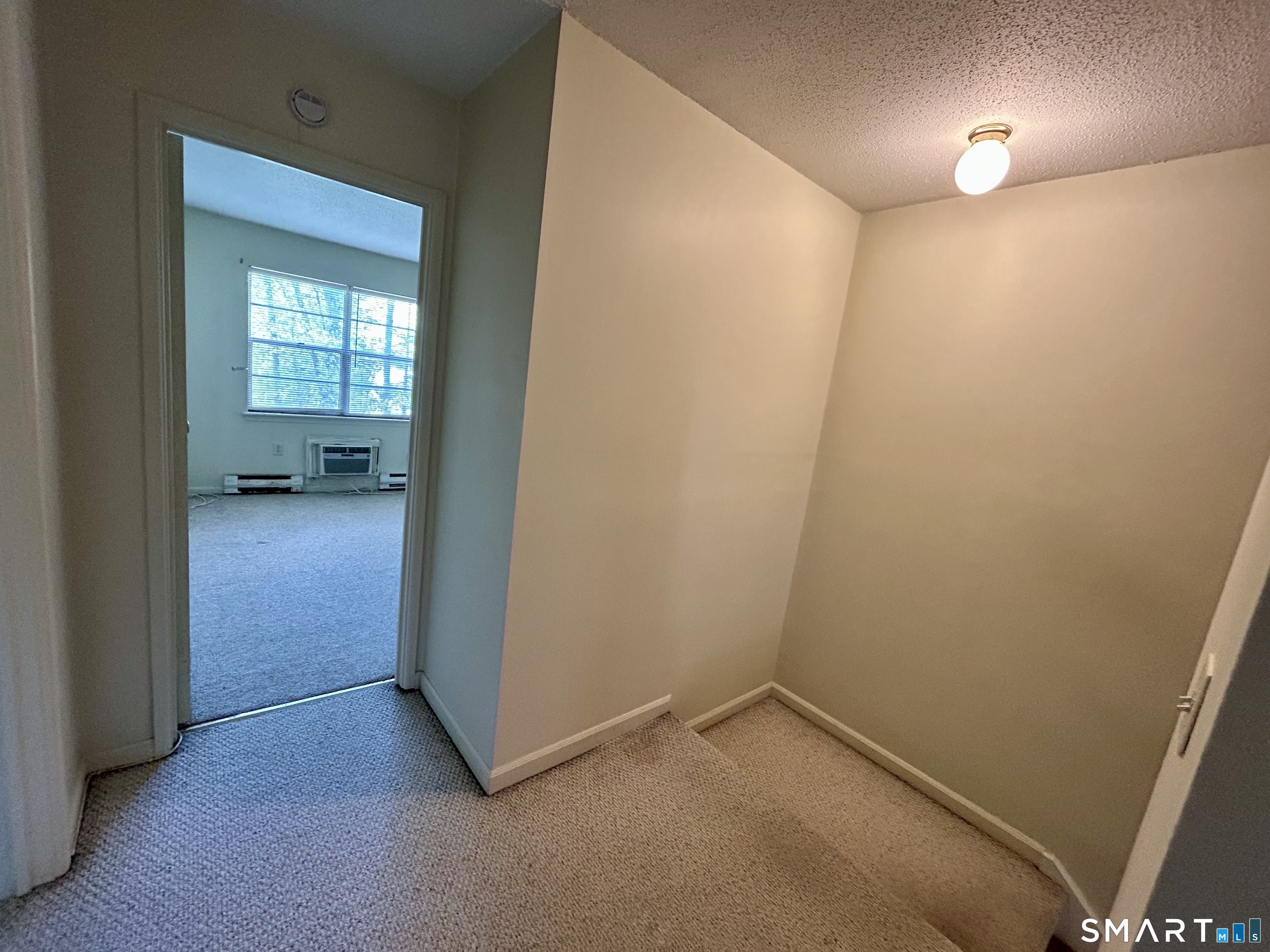 19 Surrey Lane, Unit 19 Torrington, CT 06790 - Photo 16 of 20