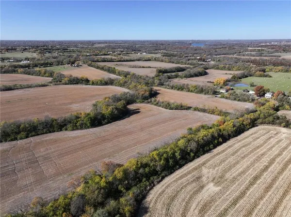 $951,000 | 1-13001 East 139th Street, Kansas City, MO 64149