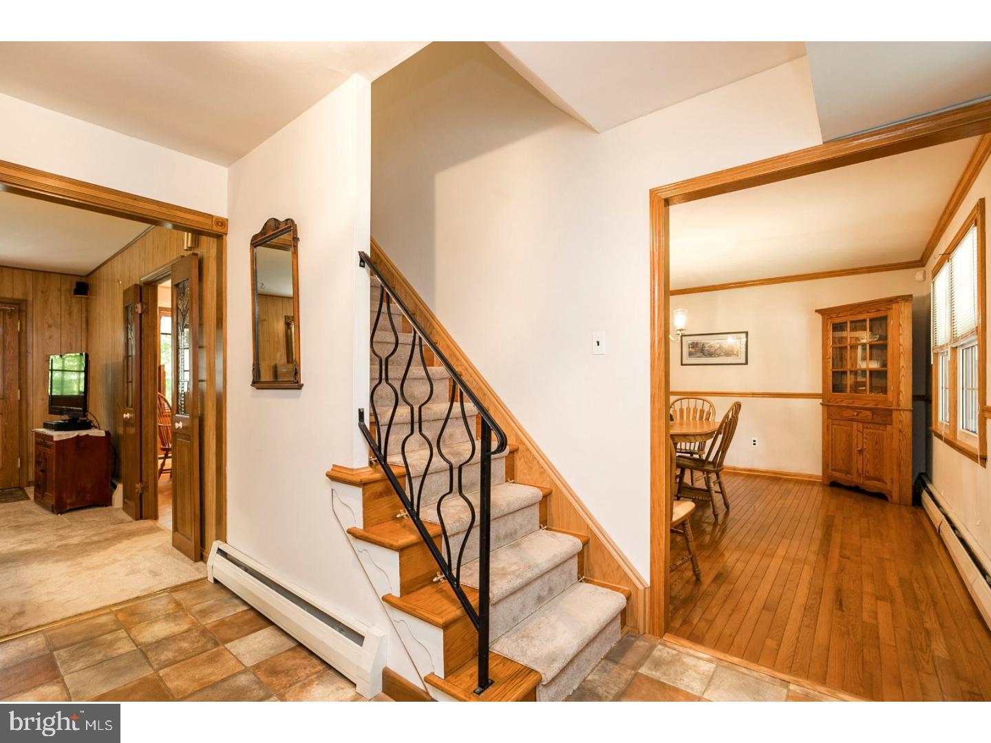 202 Morris Road Exton, PA 19341 - Photo 4 of 25 Foyer