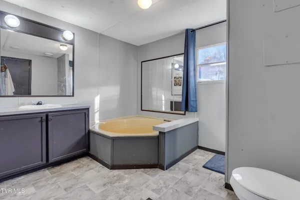 $115,000 | 607 Spring Avenue Northeast, Wise, VA 24293