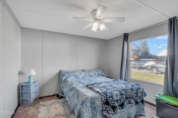 $115,000 | 607 Spring Avenue Northeast, Wise, VA 24293