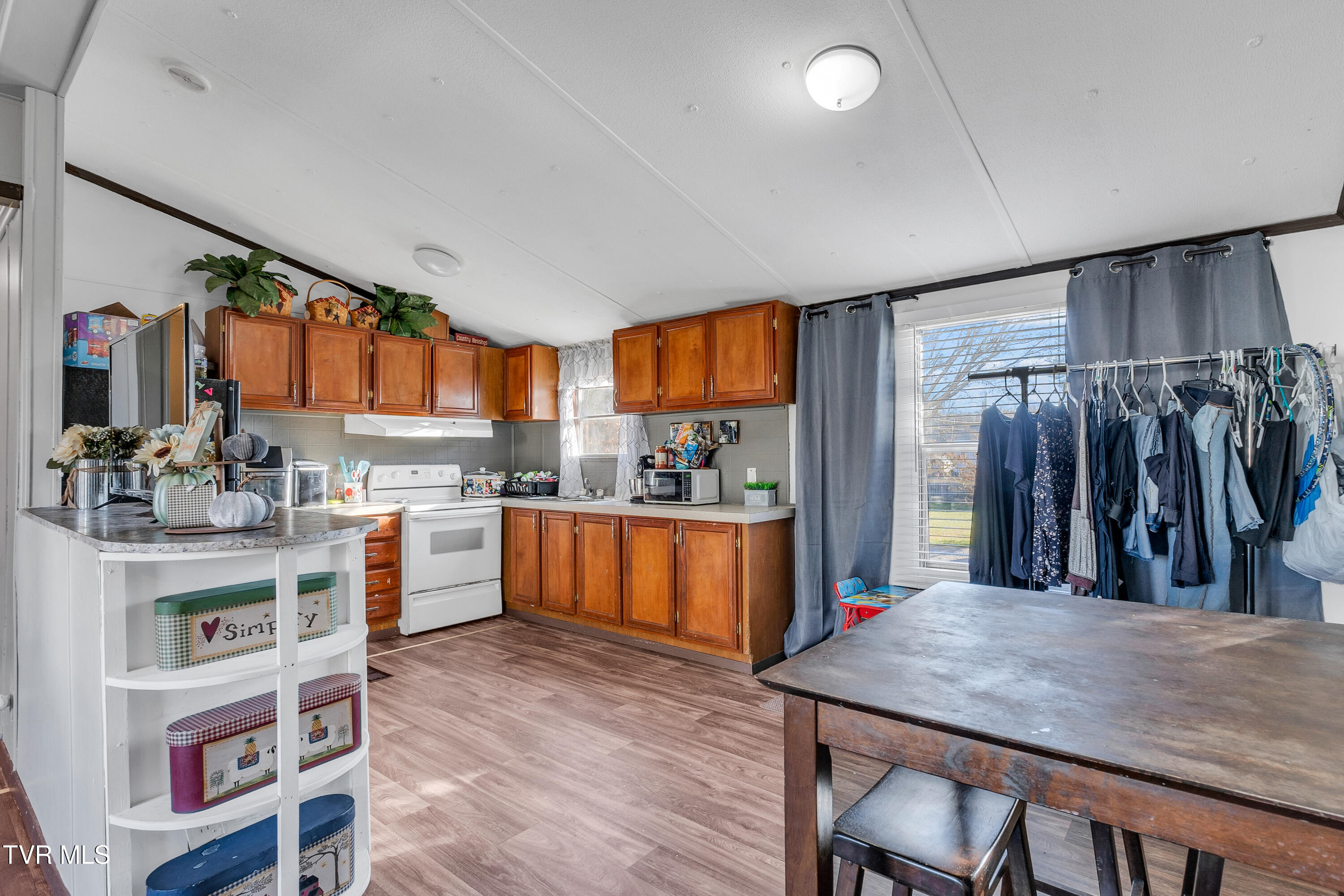 607 Spring Avenue Northeast Wise, VA 24293 - Photo 20 of 29 IMG_4342