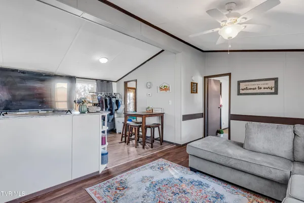 $115,000 | 607 Spring Avenue Northeast, Wise, VA 24293