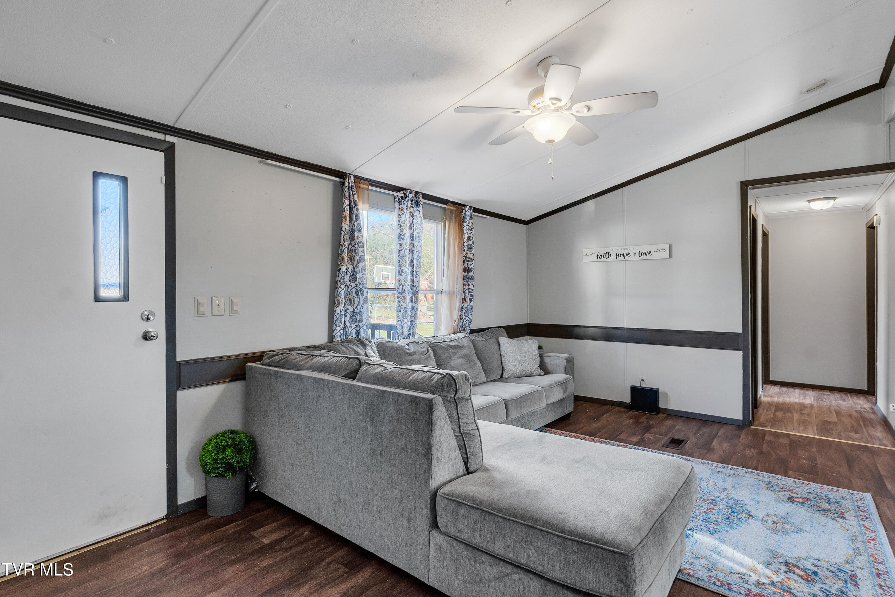 607 Spring Avenue Northeast Wise, VA 24293 - Photo 24 of 29 IMG_4346