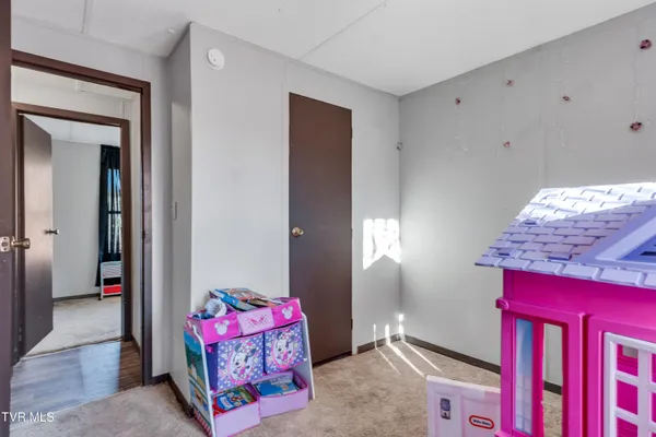 $115,000 | 607 Spring Avenue Northeast, Wise, VA 24293