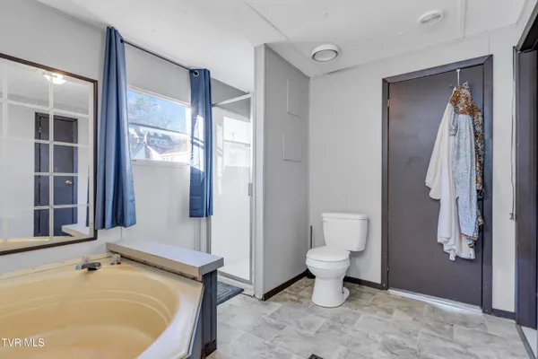 $115,000 | 607 Spring Avenue Northeast, Wise, VA 24293