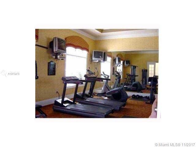 9857 Baywinds Boulevard, Unit 9212 Royal Palm Beach, FL 33411 - Photo 9 of 23